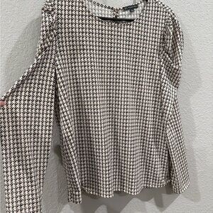 Adrianna Papell Black and Cream Houndstooth Blouse